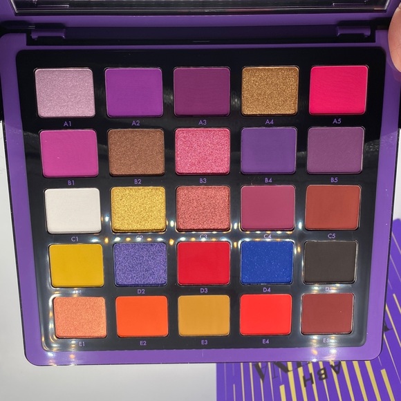 Anastasia Eyeshadow Palette Limited Edition ABH Norvina Pro Pigment Vol I BNIB - Picture 3 of 8